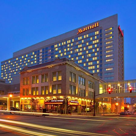 Louisville Marriott Downtown Bagian luar foto