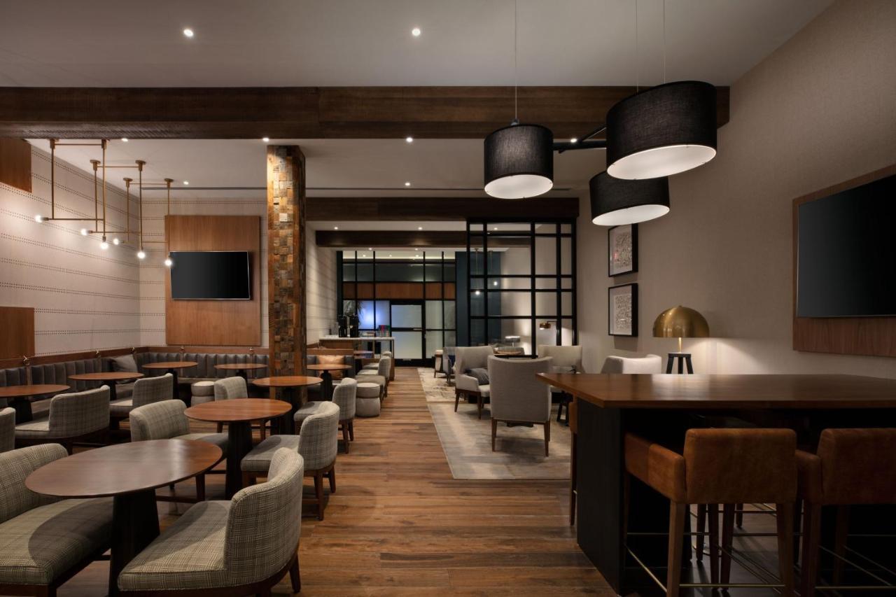 Louisville Marriott Downtown Bagian luar foto