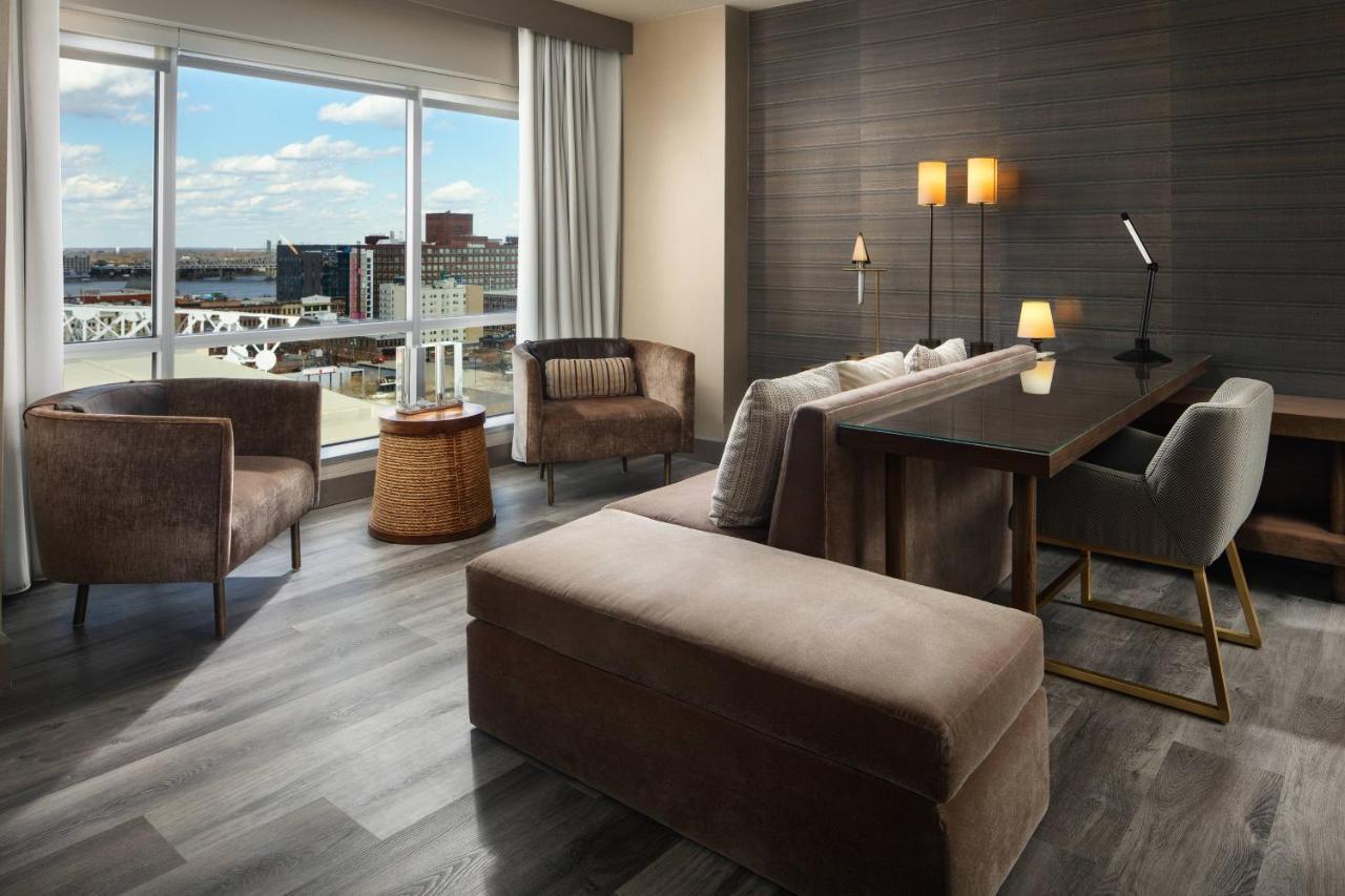 Louisville Marriott Downtown Bagian luar foto