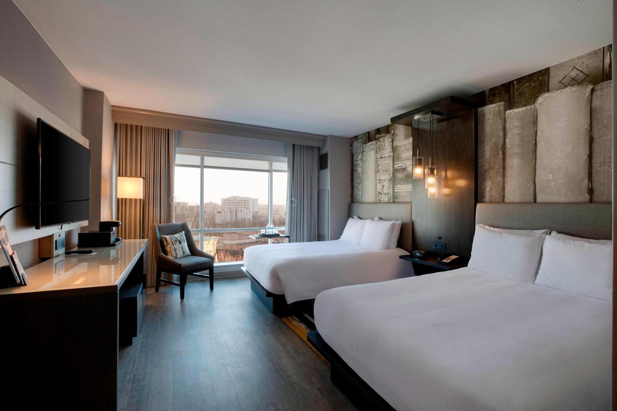 Louisville Marriott Downtown Bagian luar foto