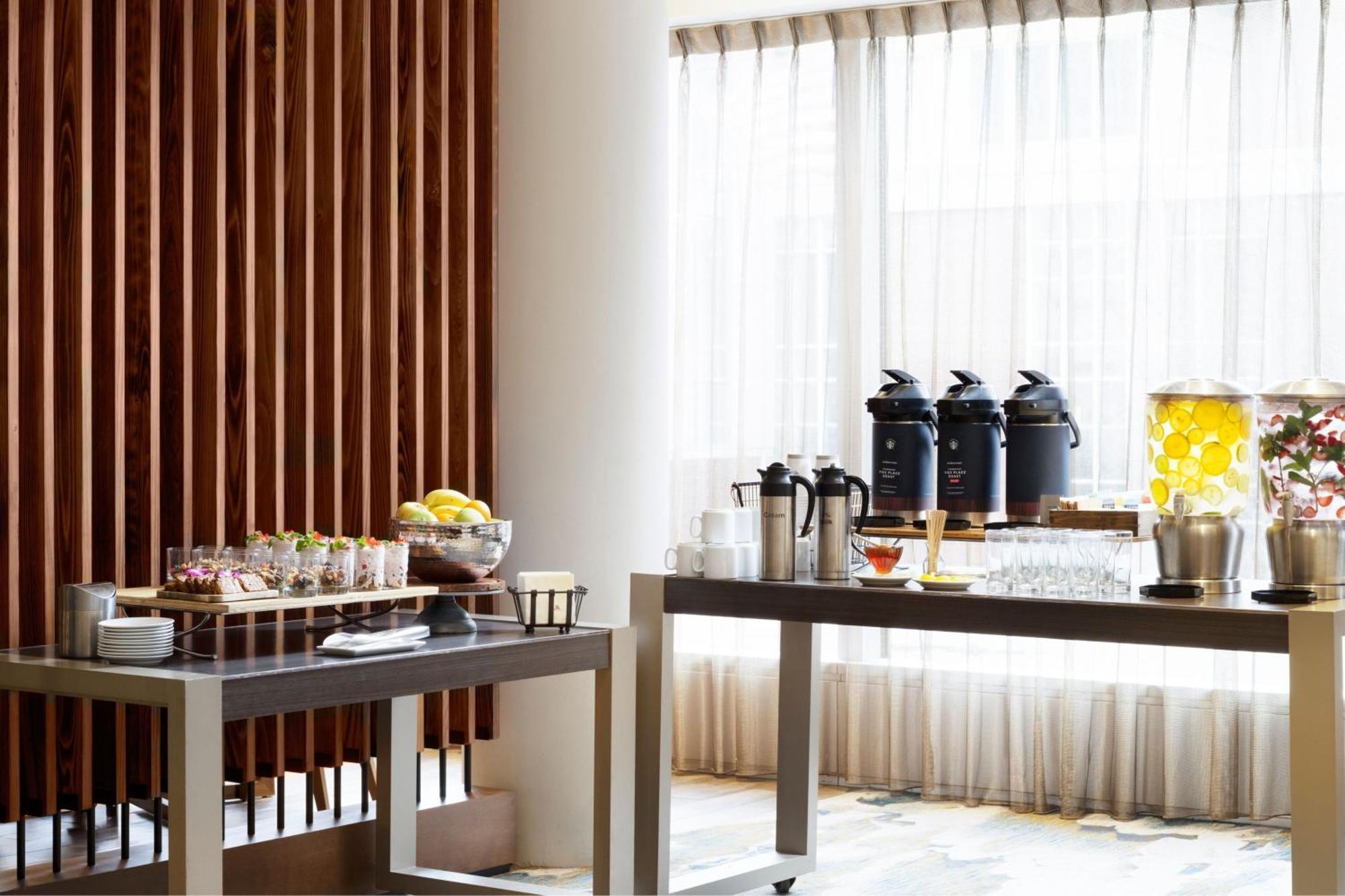 Louisville Marriott Downtown Bagian luar foto